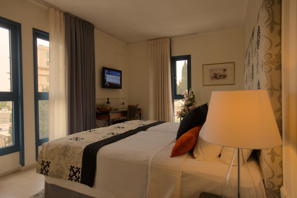Eldan Hotel Jerusalem Exterior photo